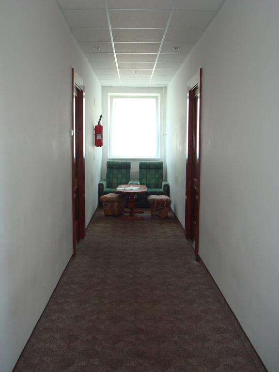Hotel Termal Tiszaújváros Habitación foto